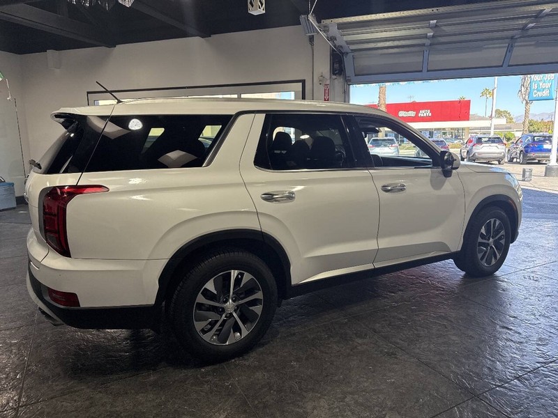Hyundai Palisade Vehicle Full-screen Gallery Image 30
