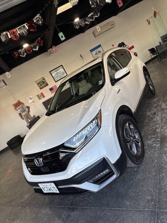 Honda CR-V Hybrid Vehicle Full-screen Gallery Image 09