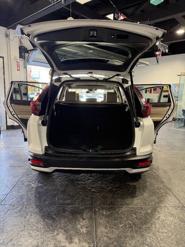 Honda CR-V Hybrid Vehicle Full-screen Gallery Image 44