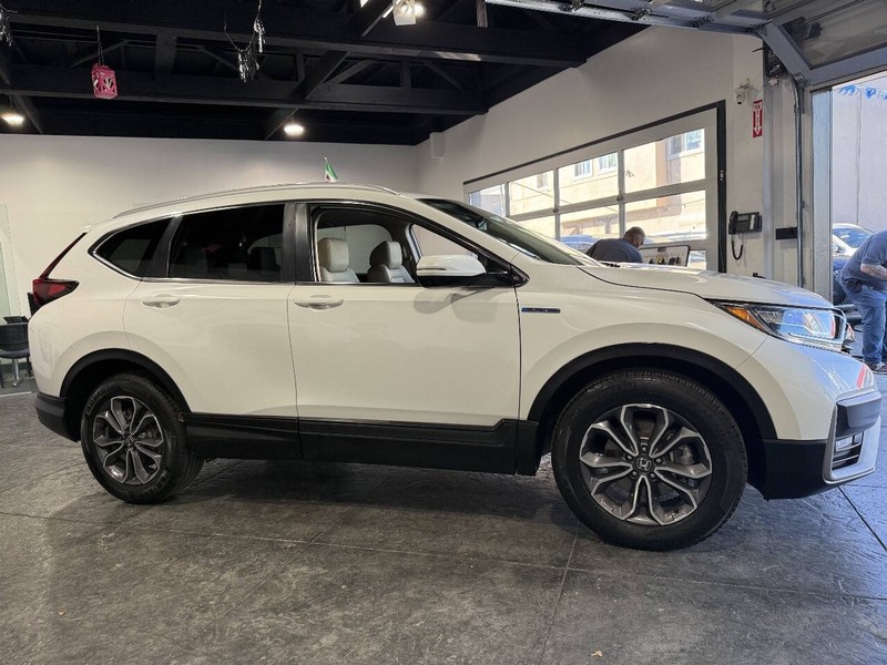 Honda CR-V Hybrid Vehicle Full-screen Gallery Image 30