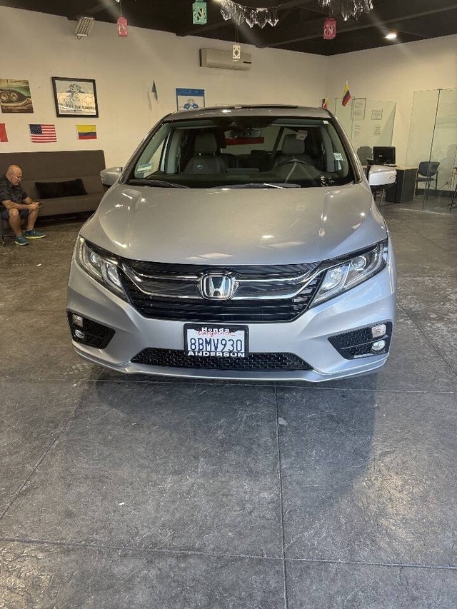 Honda Odyssey Vehicle Full-screen Gallery Image 06