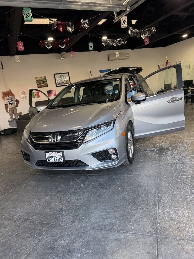Honda Odyssey Vehicle Full-screen Gallery Image 45