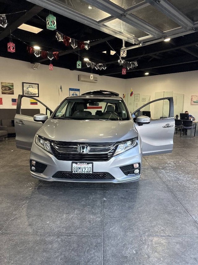Honda Odyssey Vehicle Full-screen Gallery Image 47