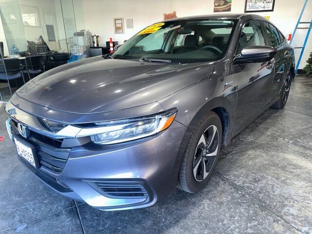 Honda Insight Vehicle Full-screen Gallery Image 03