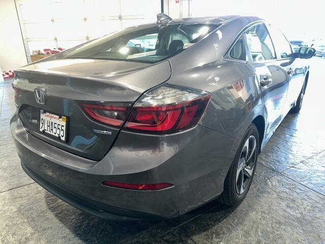 Honda Insight Vehicle Full-screen Gallery Image 07