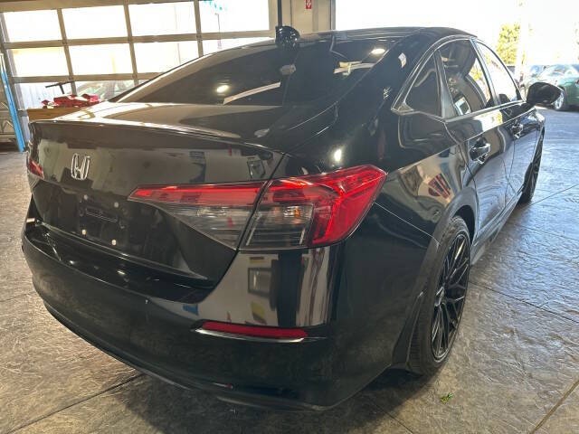 Honda Civic Sedan Vehicle Full-screen Gallery Image 07