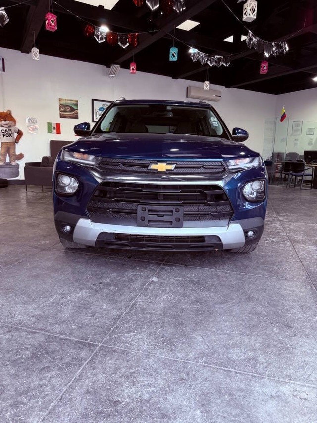 Chevrolet Trailblazer Vehicle Full-screen Gallery Image 02