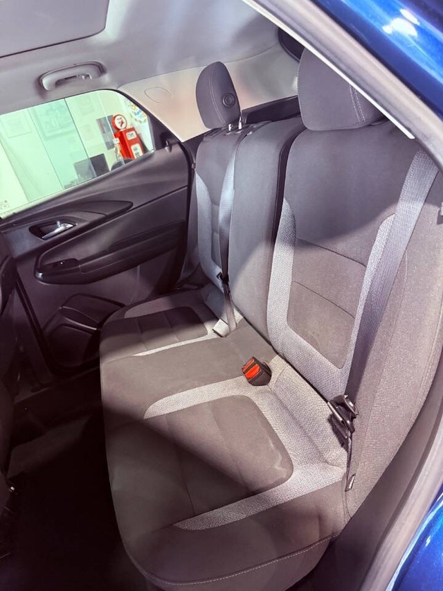 Chevrolet Trailblazer Vehicle Full-screen Gallery Image 35