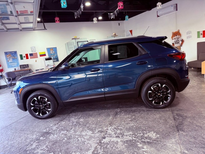 Chevrolet Trailblazer Vehicle Full-screen Gallery Image 16