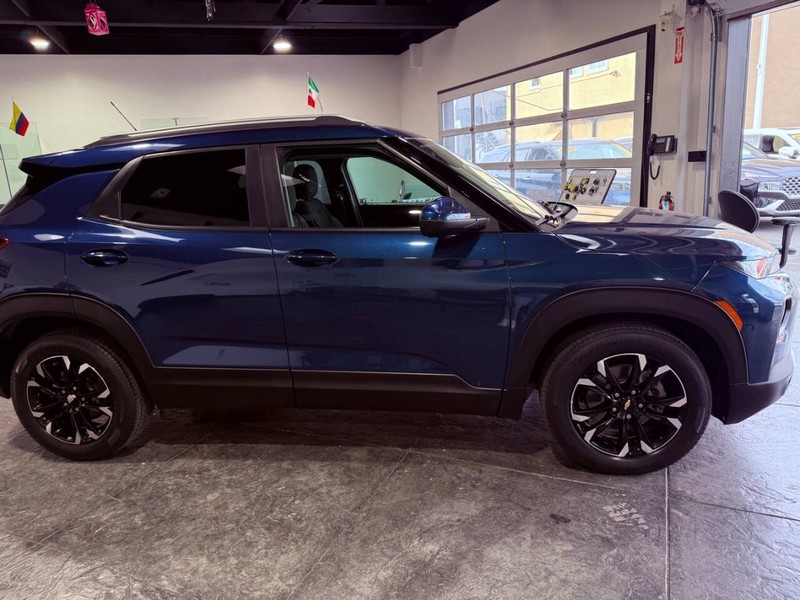 Chevrolet Trailblazer Vehicle Full-screen Gallery Image 27