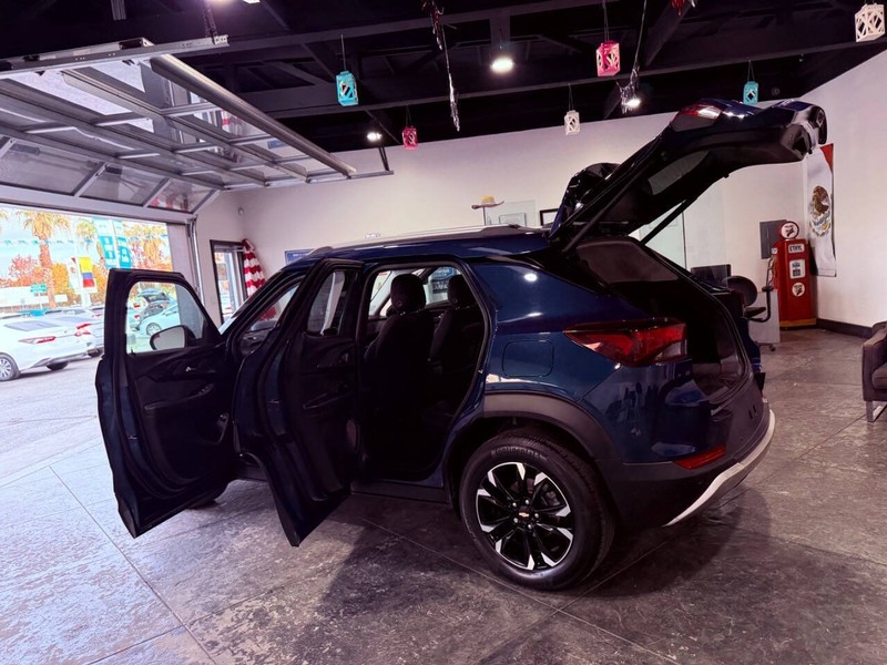 Chevrolet Trailblazer Vehicle Full-screen Gallery Image 46