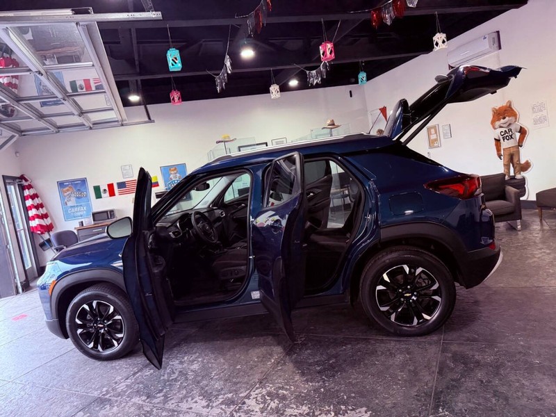 Chevrolet Trailblazer Vehicle Full-screen Gallery Image 48