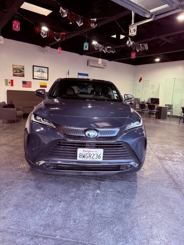 Toyota Venza Vehicle Full-screen Gallery Image 37