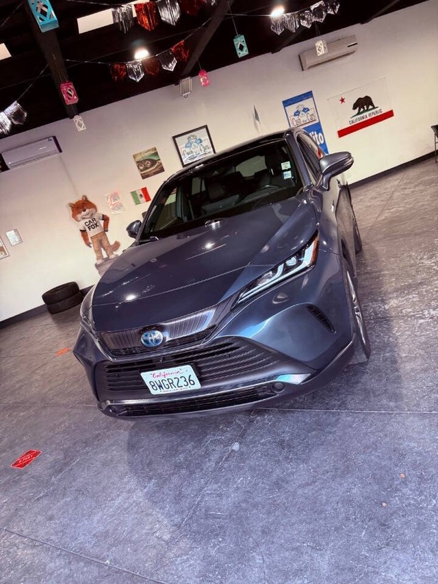 Toyota Venza Vehicle Full-screen Gallery Image 44