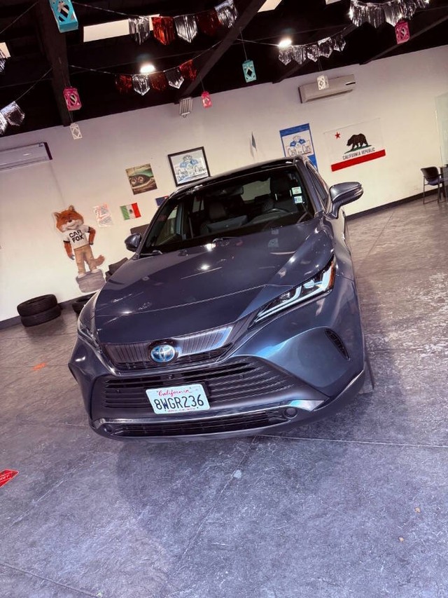 Toyota Venza Vehicle Full-screen Gallery Image 45