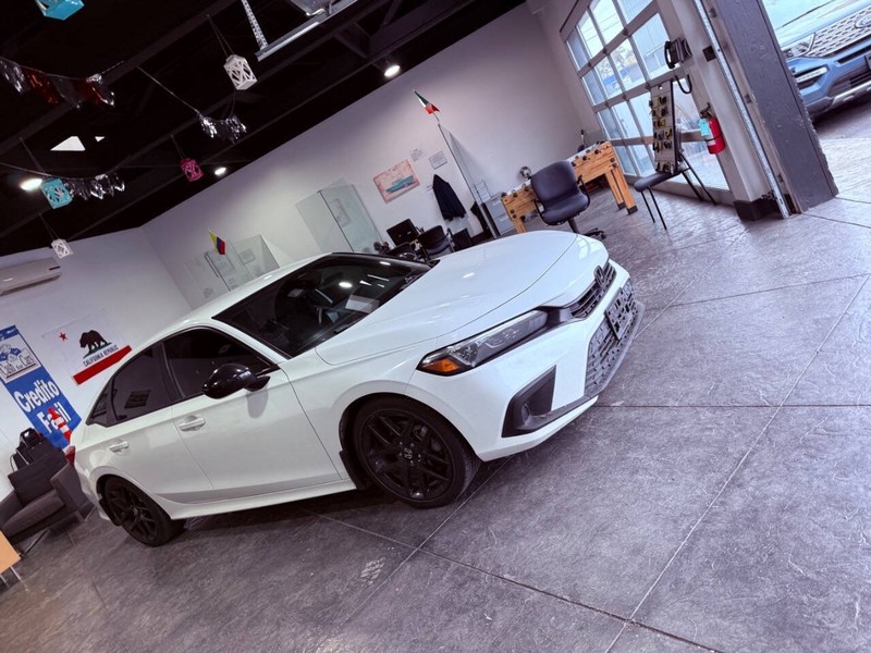 Honda Civic Sedan Vehicle Full-screen Gallery Image 39