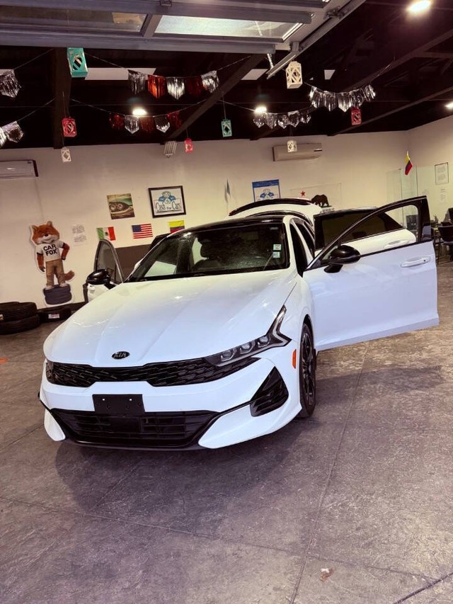 Kia K5 Vehicle Full-screen Gallery Image 50