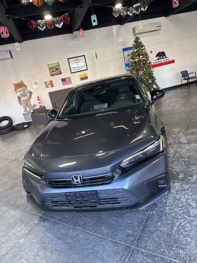 Honda Civic Sedan Vehicle Full-screen Gallery Image 06