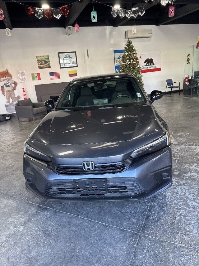 Honda Civic Sedan Vehicle Full-screen Gallery Image 07