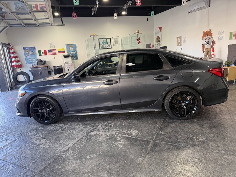 Honda Civic Sedan Vehicle Full-screen Gallery Image 21