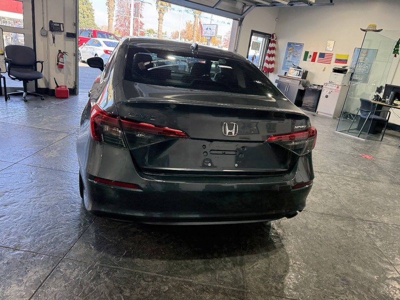 Honda Civic Sedan Vehicle Full-screen Gallery Image 38