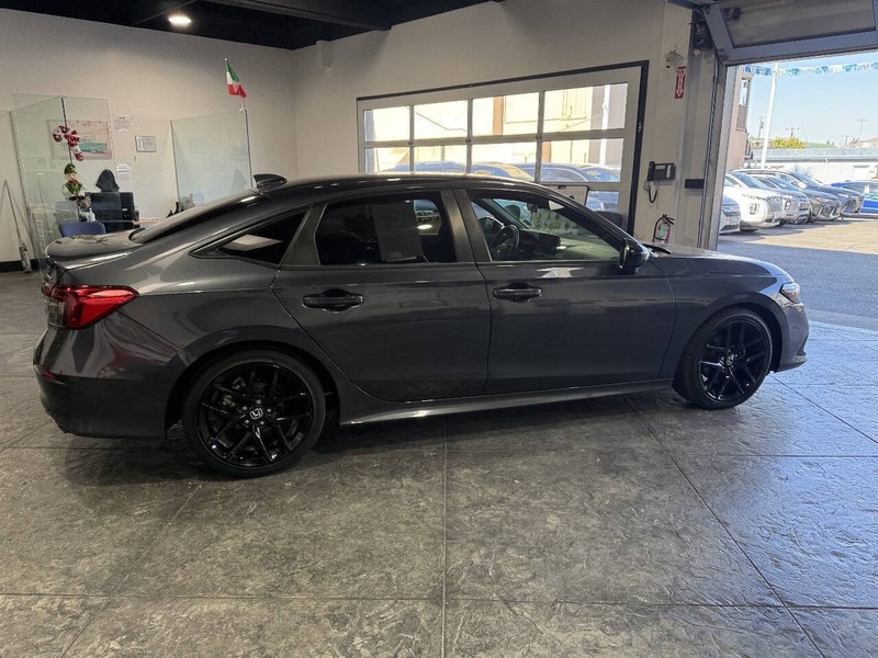 Honda Civic Sedan Vehicle Full-screen Gallery Image 45