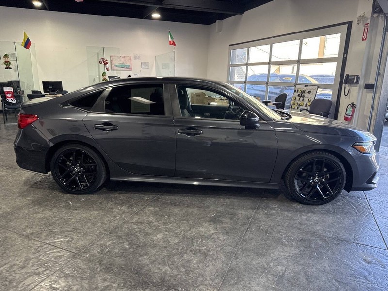 Honda Civic Sedan Vehicle Full-screen Gallery Image 46