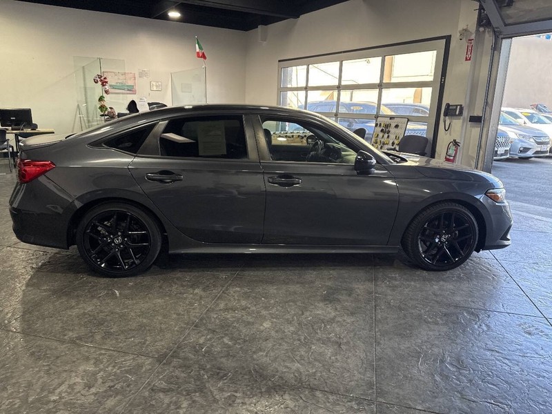 Honda Civic Sedan Vehicle Full-screen Gallery Image 48