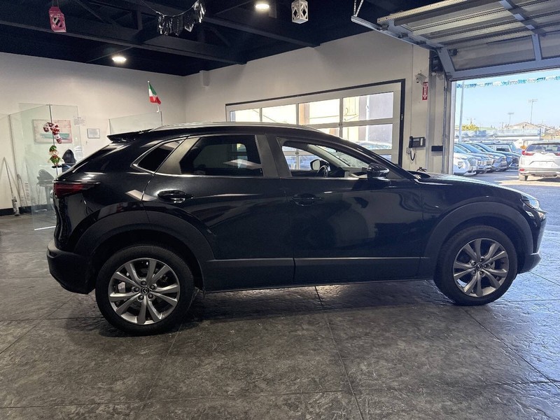 Mazda CX-30 Vehicle Full-screen Gallery Image 46