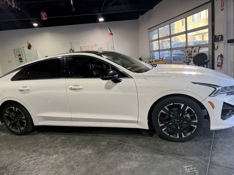 Kia K5 Vehicle Full-screen Gallery Image 46