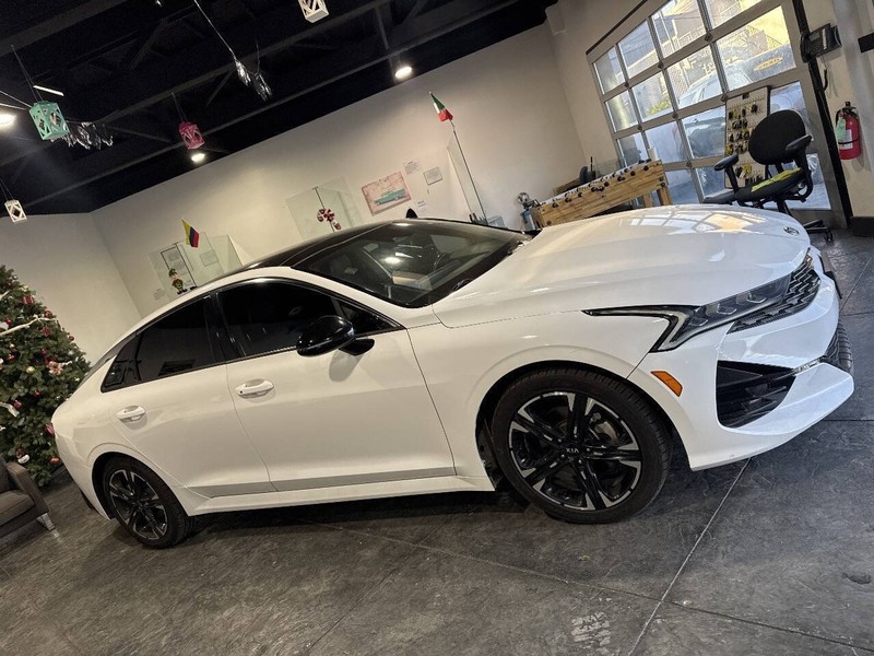 Kia K5 Vehicle Full-screen Gallery Image 49