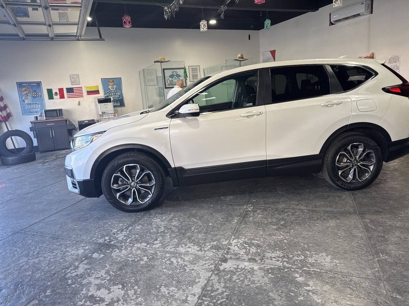 Honda CR-V Hybrid Vehicle Full-screen Gallery Image 15