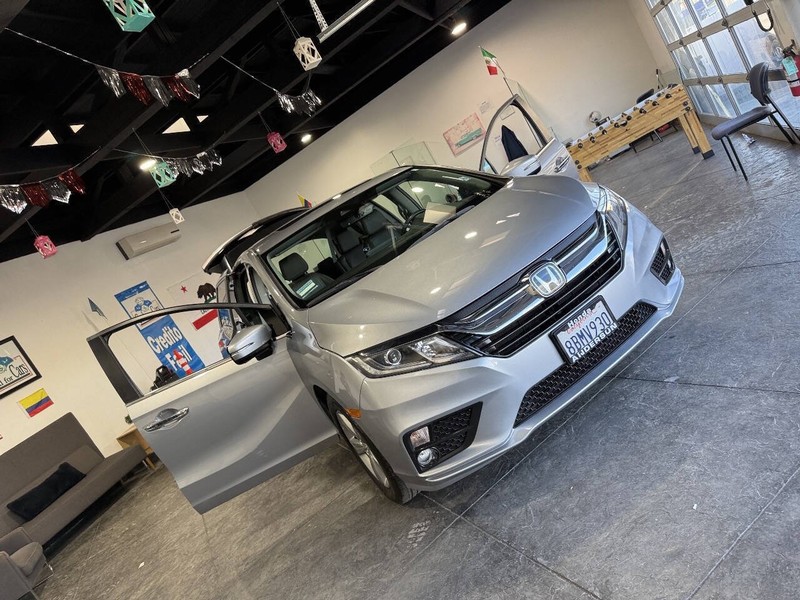 Honda Odyssey Vehicle Full-screen Gallery Image 46