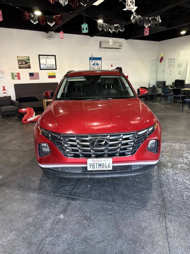 Hyundai Tucson Vehicle Full-screen Gallery Image 11