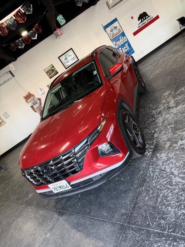 Hyundai Tucson Vehicle Full-screen Gallery Image 16