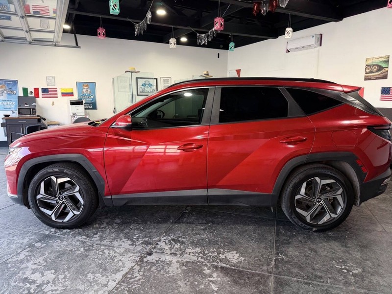 Hyundai Tucson Vehicle Full-screen Gallery Image 15