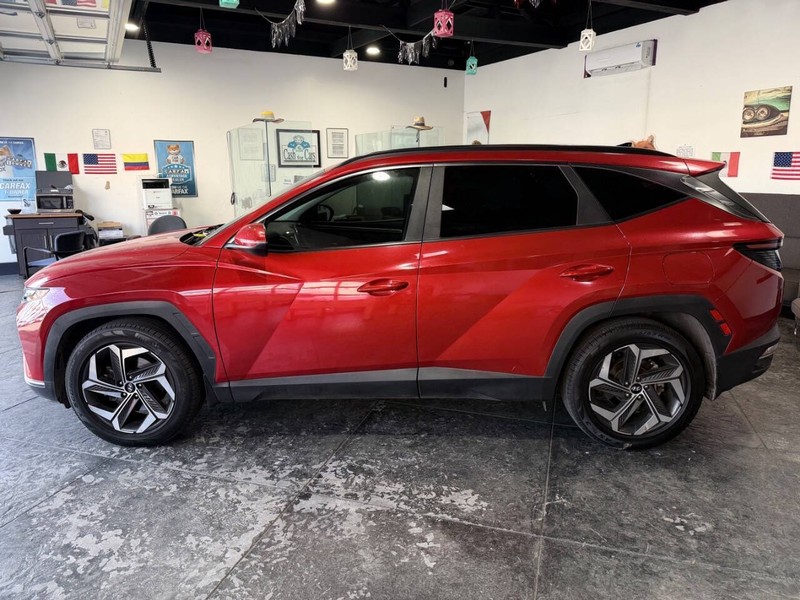 Hyundai Tucson Vehicle Full-screen Gallery Image 21