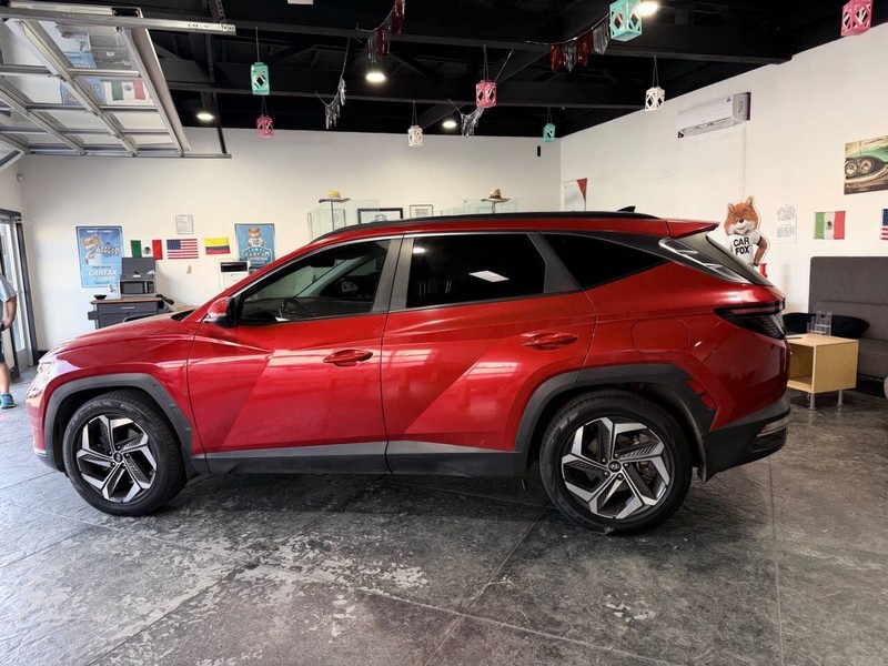 Hyundai Tucson Vehicle Full-screen Gallery Image 22