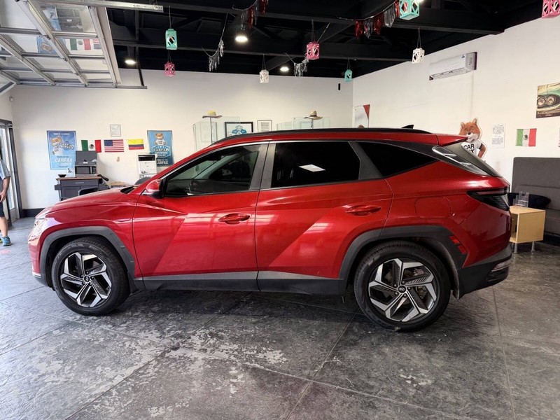 Hyundai Tucson Vehicle Full-screen Gallery Image 23