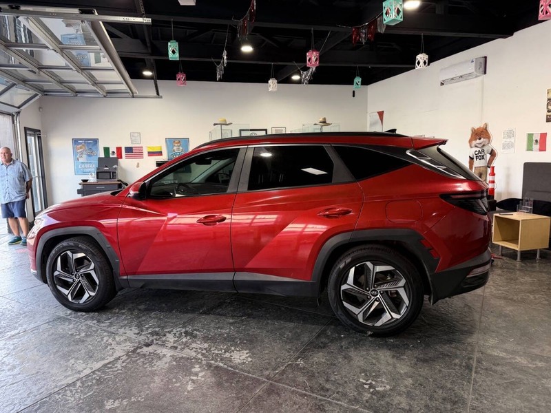 Hyundai Tucson Vehicle Full-screen Gallery Image 26