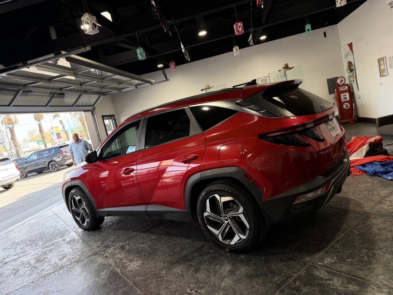 Hyundai Tucson Vehicle Full-screen Gallery Image 32