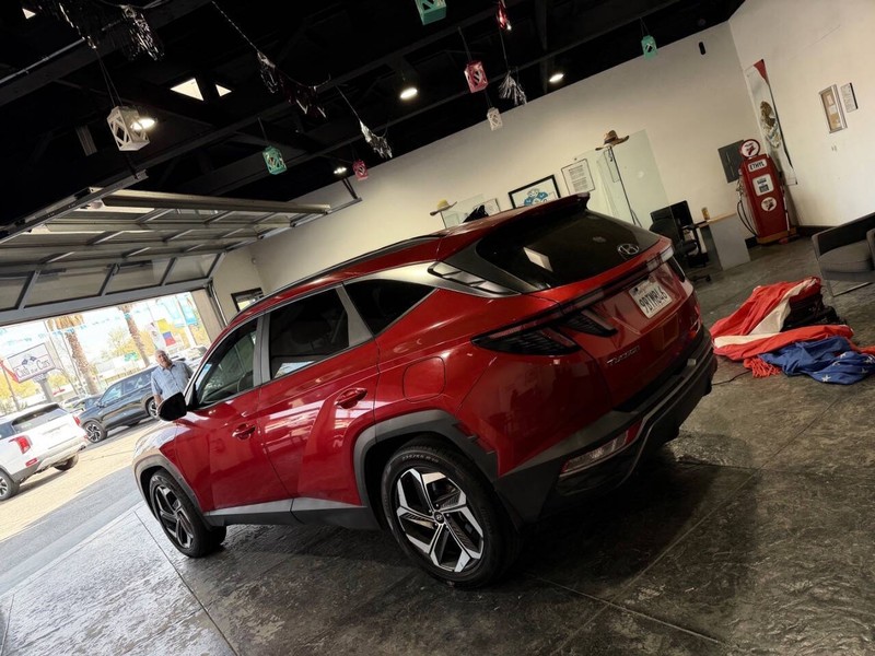 Hyundai Tucson Vehicle Full-screen Gallery Image 35
