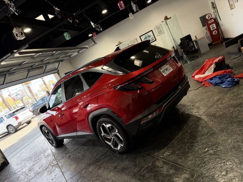 Hyundai Tucson Vehicle Full-screen Gallery Image 39