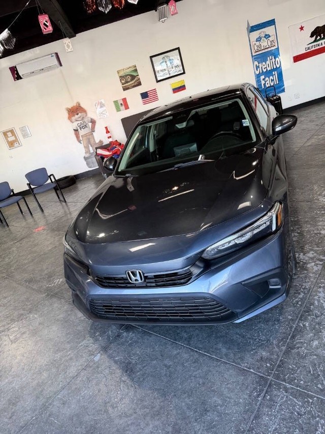 Honda Civic Sedan Vehicle Full-screen Gallery Image 06