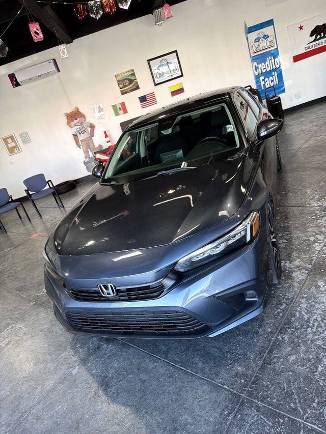 Honda Civic Sedan Vehicle Full-screen Gallery Image 11