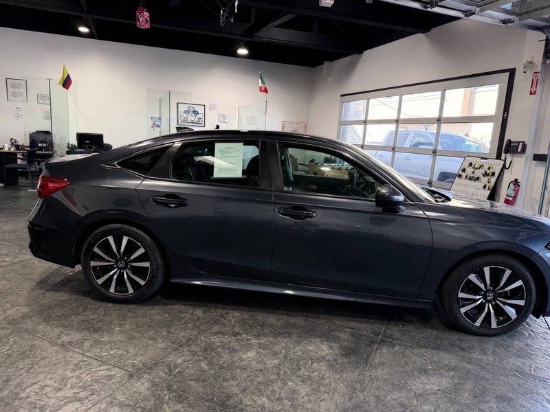 Honda Civic Sedan Vehicle Full-screen Gallery Image 43
