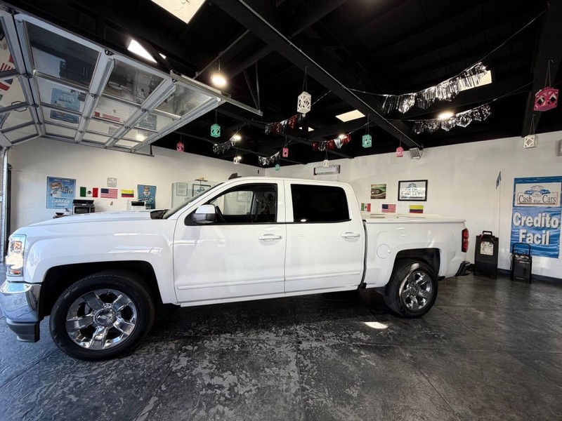 Chevrolet Silverado 1500 Vehicle Full-screen Gallery Image 10