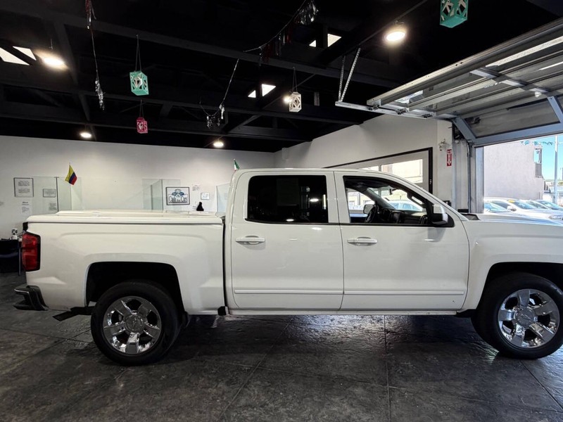 Chevrolet Silverado 1500 Vehicle Full-screen Gallery Image 41