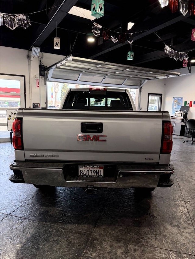 GMC Sierra 1500 Vehicle Full-screen Gallery Image 25