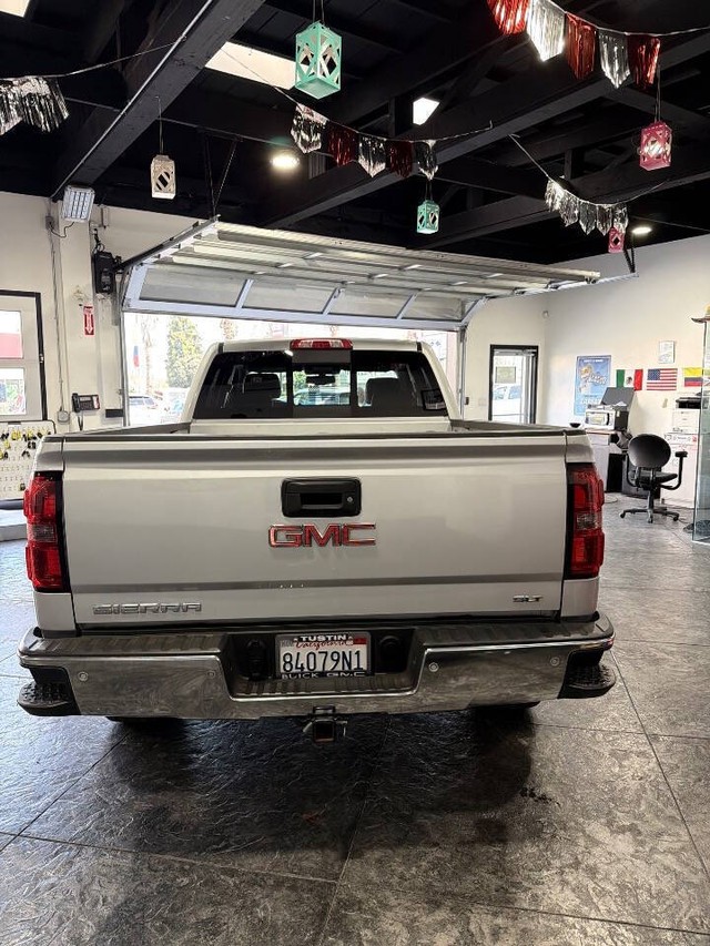 GMC Sierra 1500 Vehicle Full-screen Gallery Image 28